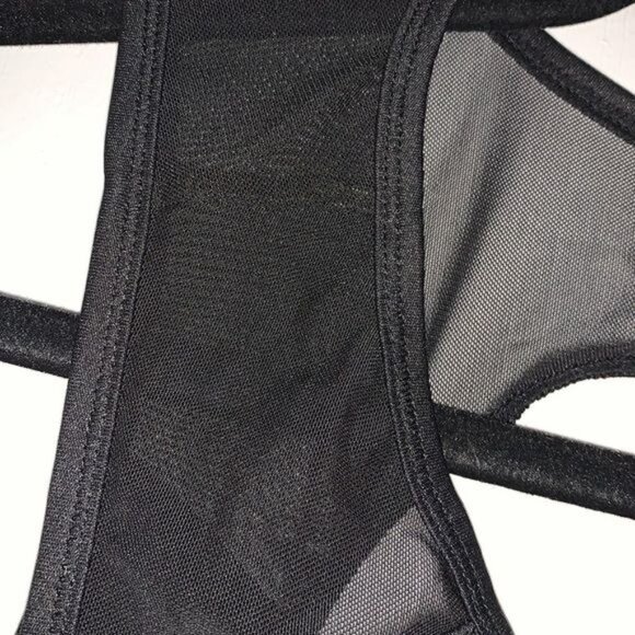 Danskin Now Black Mesh Back Active Tank Top XL 16-18 Polyester/Spandex Womens At - Picture 4 of 10